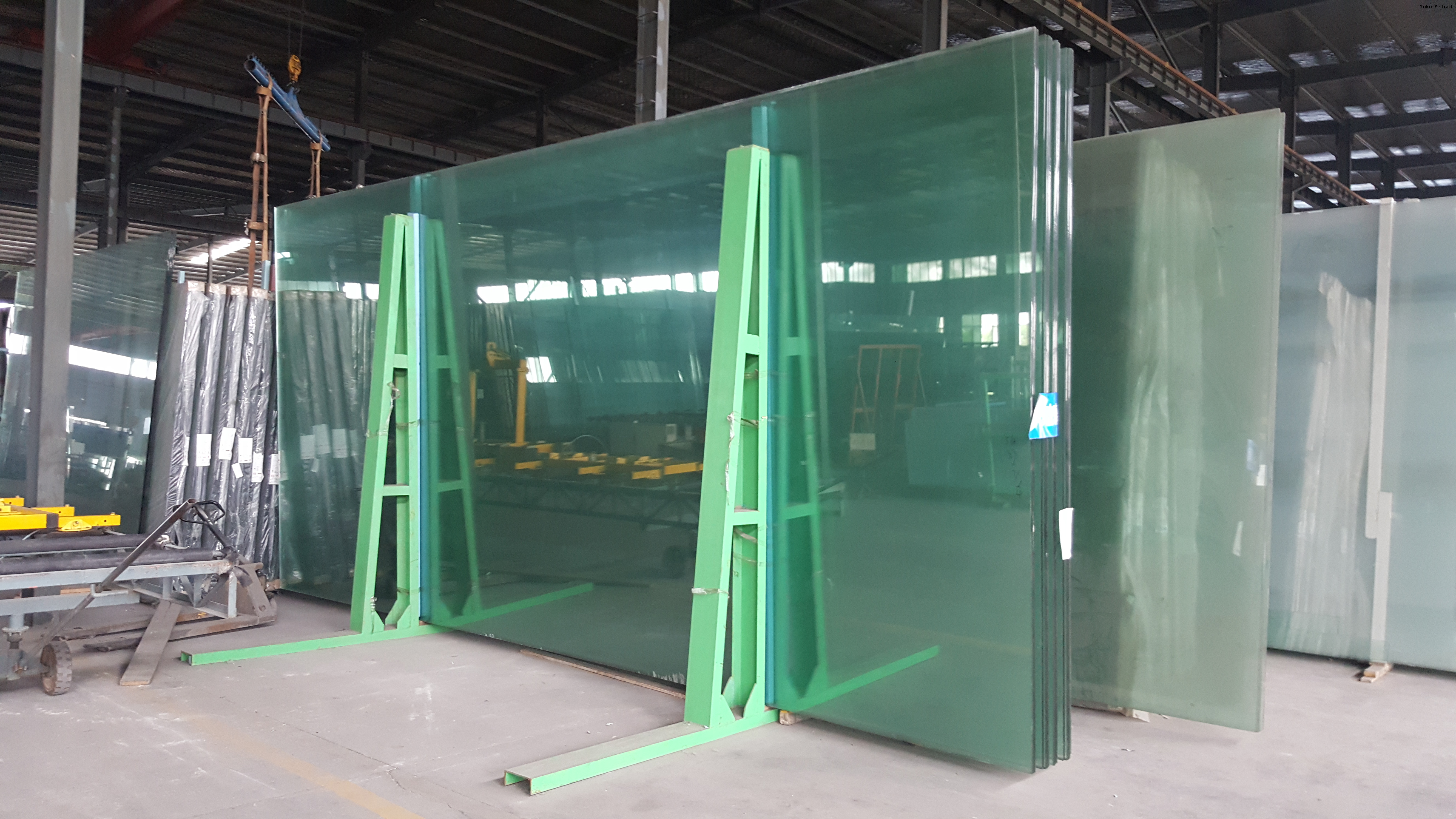 A-Shape Glass Rack